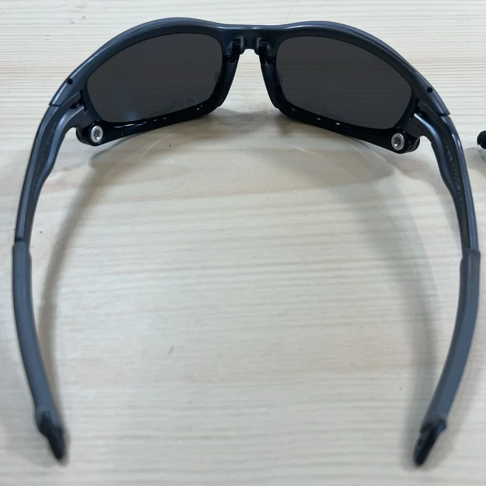 OAKLEY SPLIT JACKET Vintage Sunglasses Y2K With Case And Cover Gray Black